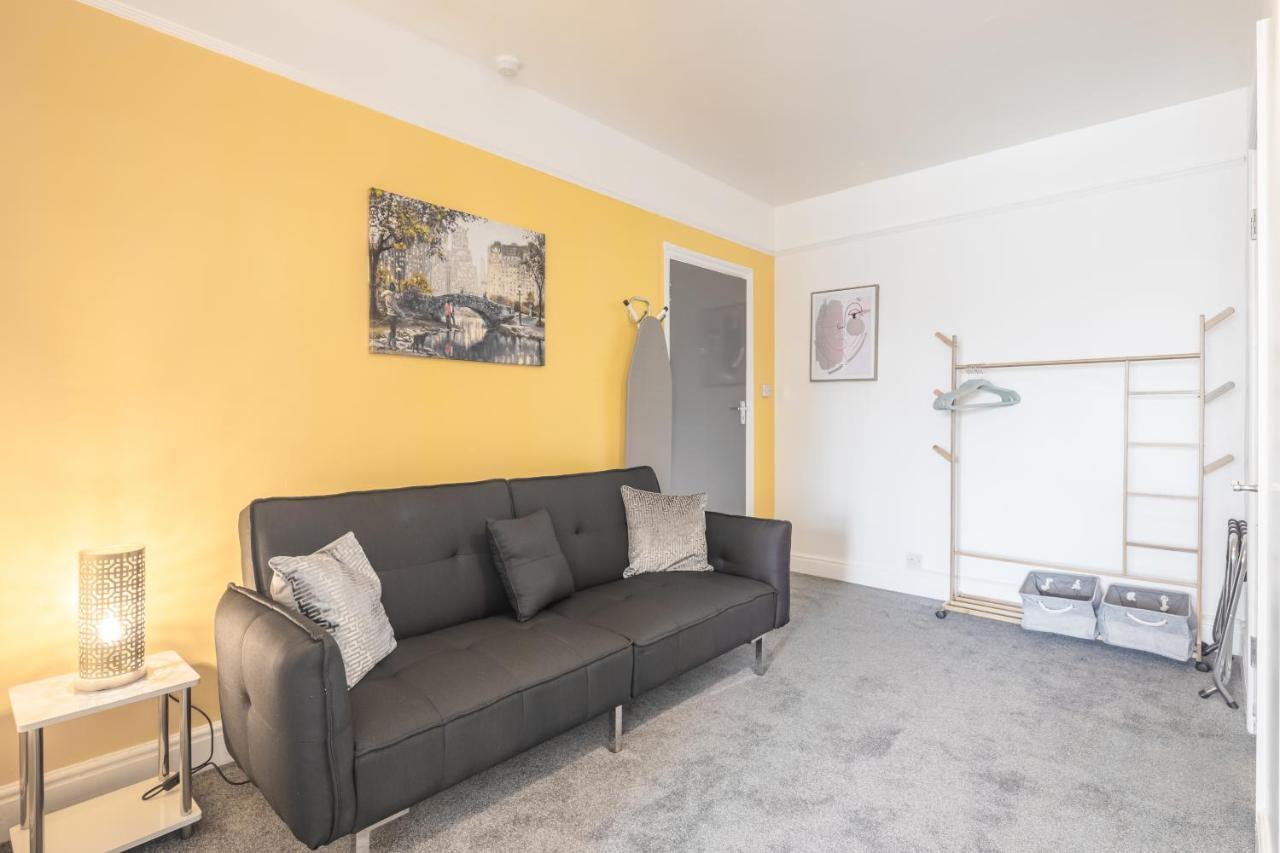 Private Room 5 With Kitchenette By Cb Stays No Minimum Stays Cambridge Zewnętrze zdjęcie